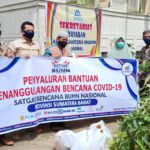 Nevi Zuairina: 15000 Paket Sembako Dampak Covid Telah Disalurkan di Sumbar