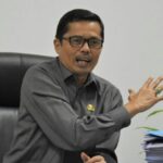 Raflis: DPRD Sumbar Belum Ada Rencana Halal  BI Halal