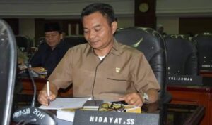 Fraksi Gerindra Minta Kepala Bappeda, Kadis PUPR dan Kadis Pendidikan Diganti
