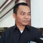 BLT Dampak Dihentikan Gubernur, Hidayat: Tidak Ada Uang Bukan Alasan