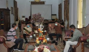 Staf Khusus Presiden Silaturrahmi dengan Gubernur Sumbar