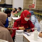 Antusias Warga Ikut Vaksin DPP IKA Unand