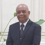 Edi Busti Sang Pamong Senior Calon sekda Agam