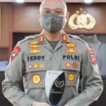 Kapolda Sumbar Irjen Pol Teddy Minahasa Putra Didaulat Tokoh Keterbukaan Informasi Publik