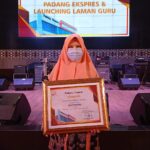 Koran Terbesar Sumbar, Akui Nevi Zuairina Politisi Perempuan Penggerak Ekonomi Kerakyatan