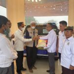 Ketum Kadin Ramal Saleh Antar Bantuan untuk Korban Gempa Pasbar