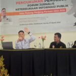 Semua Lembaga Pakai Uang Rakyat itu Badan Publik dan Harus Terbuka