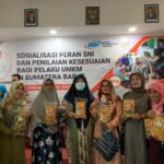 Legislator Sumbar, Hj Nevi Zuairina Minta UMKM Sumbar Masuk Pasar Digital dengan Segera Urus SNI