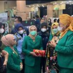 Ibu Wapres Borong Produk Sumbar di Halal EXPO Persami 2022