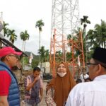 Hj. Nevi Zuairina Tinjau Dan Mendukung Pembangunan Tower Telkomsel Di Kecamatan Bonjol Kabupaten Pasaman