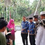 Gunting Pita Peresmian Jalan Masjid Raya Padang Japang Guguak, Nevi Zuairina Sampaikan Peningkatan Ilmu Pengetahuan Berbasis Agama
