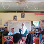 Bertemu Anak yatim di Pariaman, Nevi Zuairina Berbagi Paket Sembako di Bulan Ramadhan