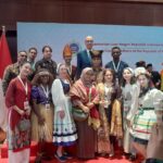 Anak Muda dari 9 Negara Belajar Seni Budaya  Minangkabau Di Sanggar Syofyani Padang