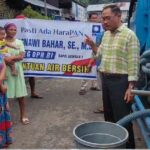 1000 KK Krisis Air Bersih, Caleg DPR RI PAN Ini Salurkan Air Bersih