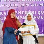 RQ Al-Mulk Sukses Menggelar Wisuda Tahfizh ke 2, turut hadir Ibu Gubernur Sumatera Barat Hj. Harneli