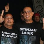 Cuman 2 Kaos, Satu Dipakai Anies, Satunya Dikasih ke Caleg Partai Ummat