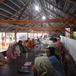 Temui Penerima Manfaat di Pasaman Barat, Hj. Nevi Zuairina Harap Ada Kesinambungan Program