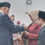 Lantik Lima Komisioner Komisi Informasi Sumbar, Gubernur Mahyeldi Pertegas Pentingnya Keterbukaan Informasi Publik