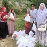Hj. Nevi Zuairina Bagikan Paket Ramadan Menyambut Ibadah Puasa di Pasaman, Padang Pariaman dan 50 Kota