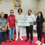 Inhorney Group Serahkan Bantuan Rp 500 Juta Untuk Galodo Sumbar