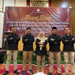 KPU Tanah Datar Tetapkan Eka Putra-Ahmad Fadly dan Richi Aprian-Donny Karsont sebagai Pasangan Calon Bupati dan Wakil Bupati