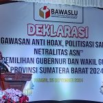 Bawaslu Ajak Cagub dan Cawagub Sumbar Deklarasi Pengawasan Anti Hoax, Politisasi SARA, dan Netralitas ASN