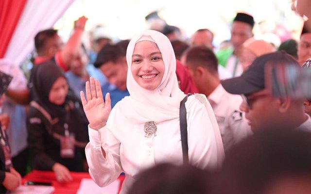 Annisa-Leli Raih 70% Suara: Bukti Kepercayaan Warga Dharmasraya
