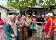 Reses Di Kota Padang, Muslim M Yatim Panen Ikan Air Deras Hasil Budidaya Masyarakat