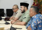 Walikota Padang Fadly Amran Larang Sekolah Jual Seragam Kepada Siswa