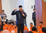Pasukan Orange Padang Happy Buka Bareng Bersama Fadly Amran