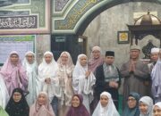 Barakallah Jemaah I’ktikaf Surprises Dikasih Mukena dan  Pembeli Sirup