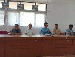 Camat dan Kadis PMD Siap Tindak Lanjuti Surat Restrukturisasi BPRN Gurun ke Bupati