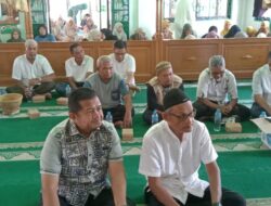 Puluhan Alumni SMPN 4 Padang Ikuti Wirid Bulanan Perdana di Masjid Fathul Jannah Bandar Purus