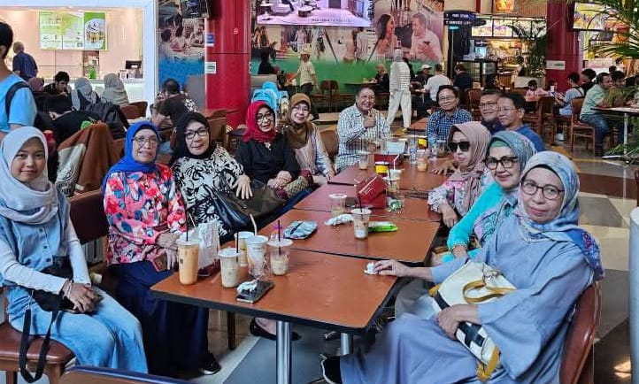 aktivis-fekon-unand-angkatan-74-gelar-rapat-persiapan-reuni-akbar-2026