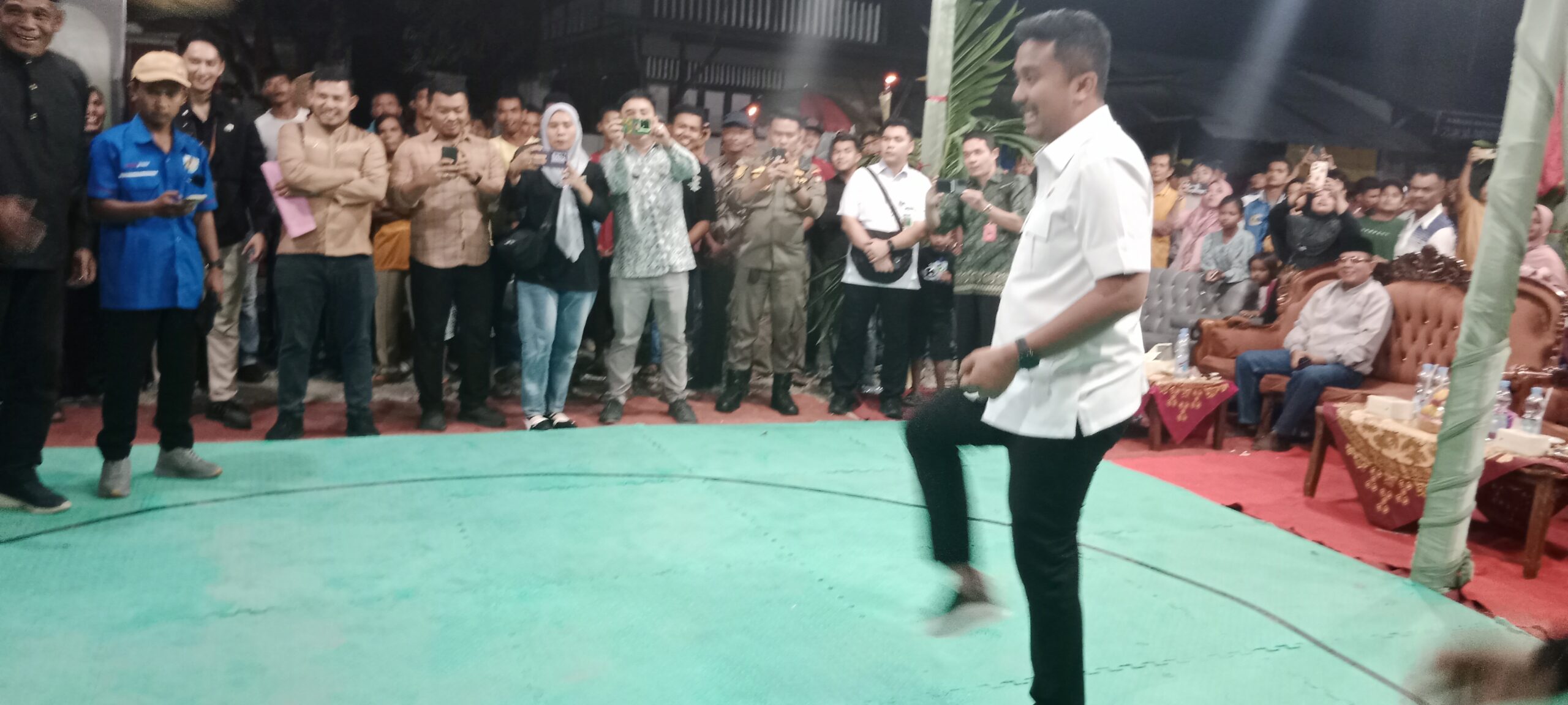 festival-sipakrago-piala-evi-yandri-rj-budiman-iv-ditabuh-wagub-sumbar