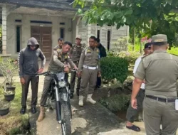 Satpol PP Jemput Paksa Empat Kendaraan Dinas Pemerintah Meranti