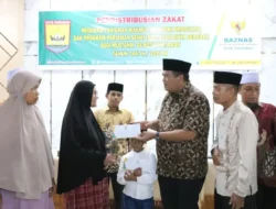 Baznas Pariaman Salurkan Zakat, Dukung Program Makmur dan Sehat