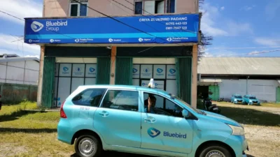 Bluebird Apresiasi Driver Padang: Beasiswa Anak, Loyalitas Meningkat