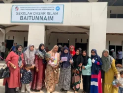 Seminar Parenting dan Peresmian Gedung Baru SD, Nevi Zuairina Sampaikan Pentingnya Peran Keluarga dalam Mendidik Anak Zaman Now