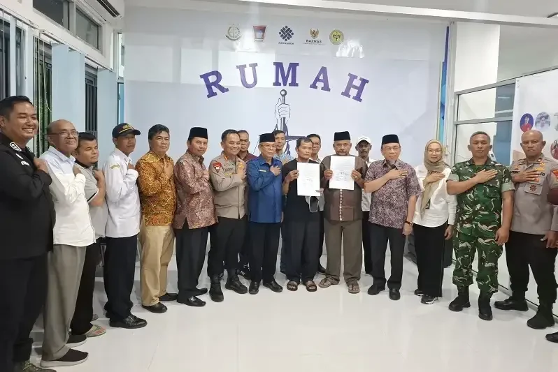 selesai!-warga-padang-sarai-sepakat-damai