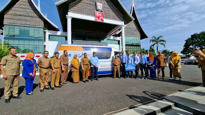 bantuan-csr-bank-nagari-diserahterimakan-kepada-pemko-untuk-rsud-bukittinggi