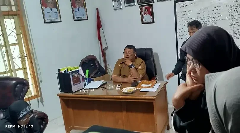bantuan-sumur-bor-diduga-dipersulit,-warga-geruduk-kantor-walinagari-gadut