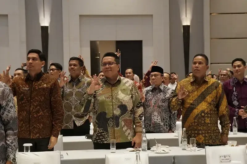 pemkab-tanah-datar-optimis-tahun-ini-mampu-meraih-piala-adipura-kembali