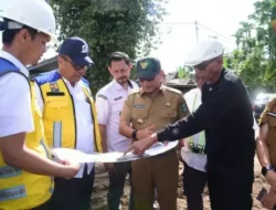 Bupati Tinjau Normalisasi Batang Anai, Lindungi Warga dari Banjir