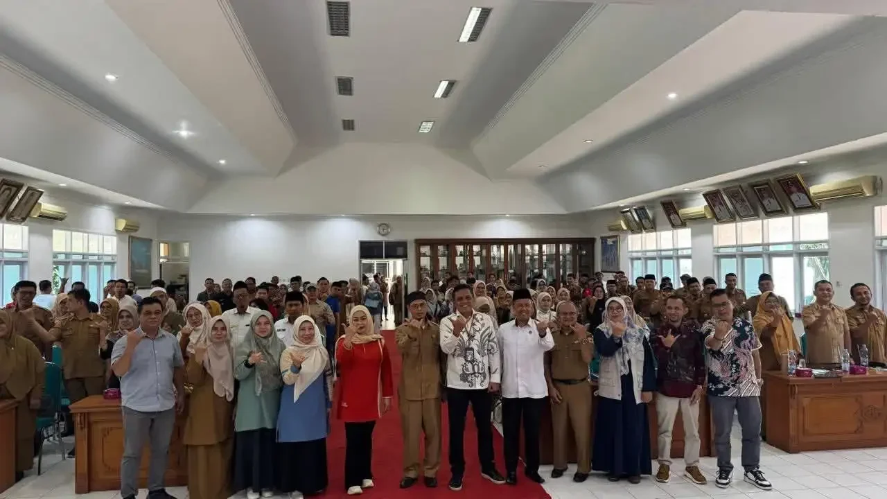 pemkab-tanah-datar-rencanakan-adanya-program-satu-nagari,-satu-bank-sampah