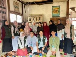 Mahasiswa KKN Unand Tanamkan PHBS Sejak Dini pada Siswa SD