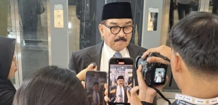 shadiq-pasadigue:-sumbar-siap-percontohan-daerah-maju-dan-mandiri