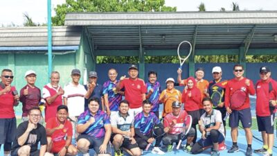 Komunitas Tenis Padang Semarakkan HUT RI Lewat Laga Eksekutif