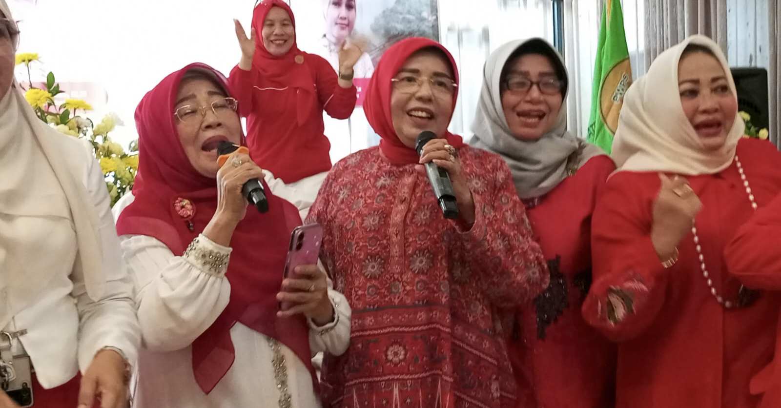 meriahkan-hut-pwps-ke-2-tebar-kebahagian,-santuni-puluhan-anak-kurang-mampu 