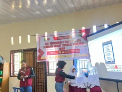 STOP BULLYING! Mahasiswa KKN Unitas Padang Sosialisasikan anti Perundungan dan Bahaya Gadget